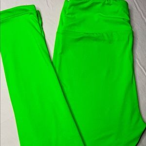 NEW LuLaRoe neon green OS leggings